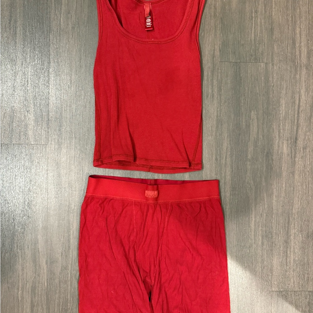 Skims tank and boxer set